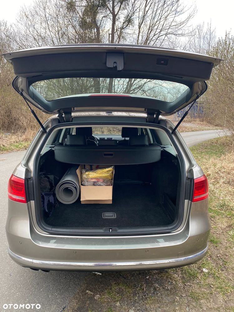 Volkswagen Passat 2.0 TDI Highline DSG - 19
