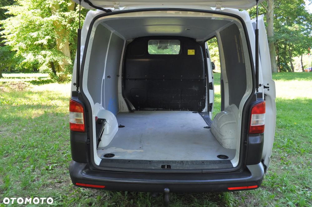 Volkswagen T5 - 6