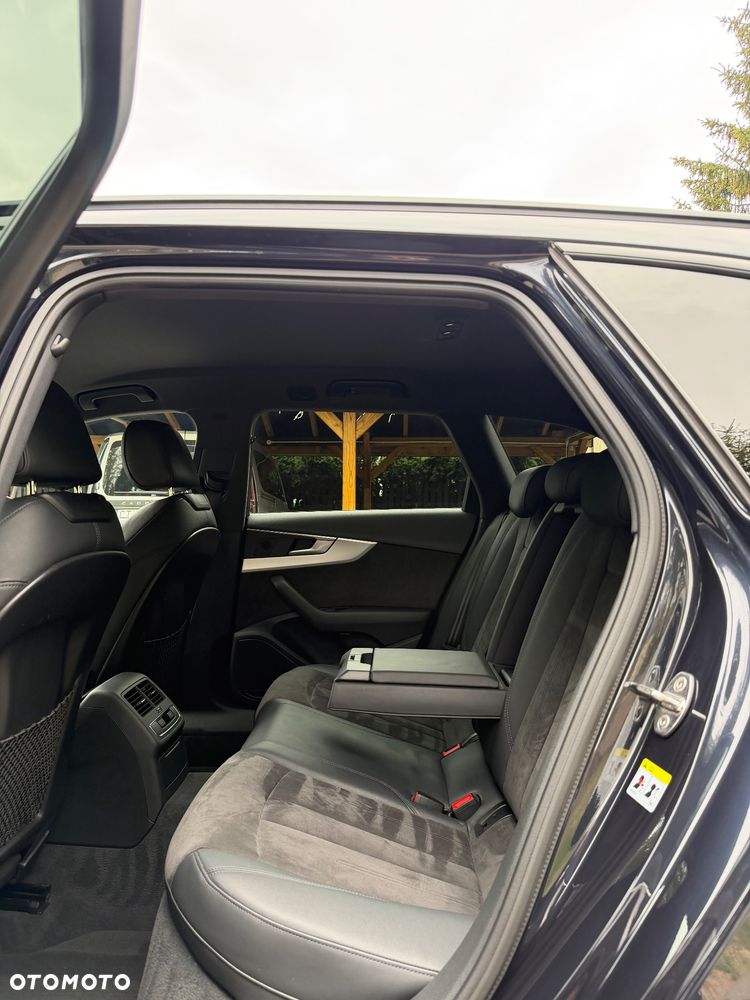 Audi A4 Avant 2.0 TDI Quattro S tronic - 23