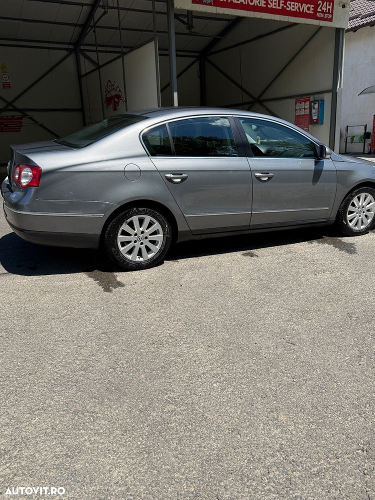 Volkswagen Passat - 21
