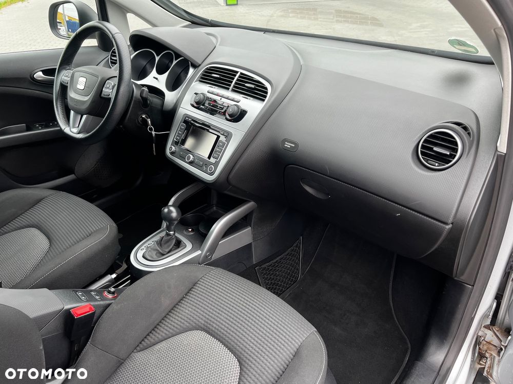 Seat Altea XL 2.0 TDI DPF DSG Stylance - 25