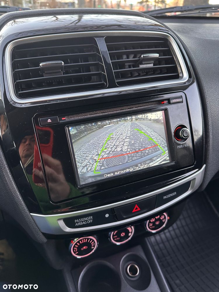 Mitsubishi ASX 1.6 2WD Plus - 10