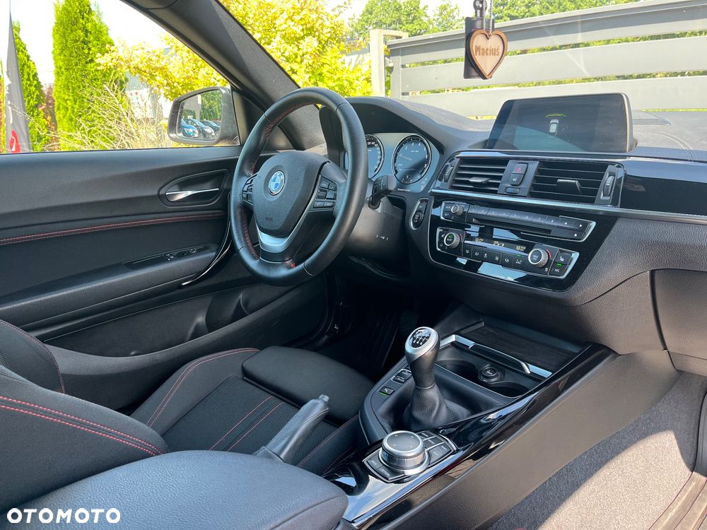 BMW Seria 1 118i Edition M Sport Shadow - 14