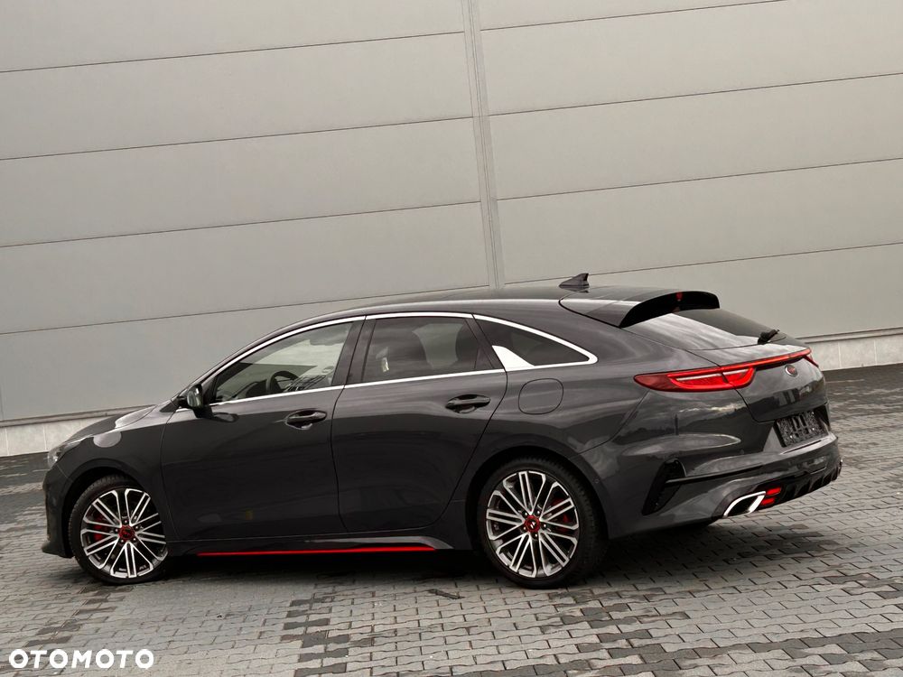 Kia ProCeed 1.6 T-GDI DCT7 OPF GT - 16