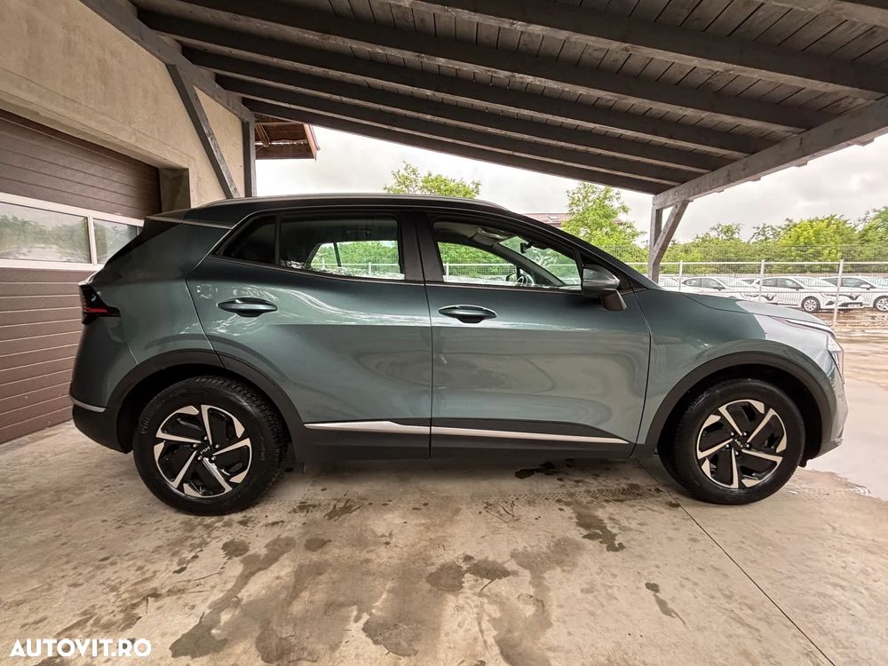 Kia Sportage 1.6 T-GDI HEV 6AT 4x2 Style - 11