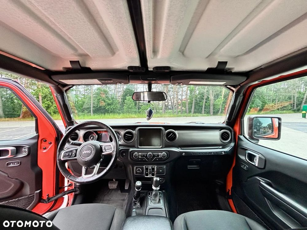 Jeep Wrangler 3.6 Unlim X - 9