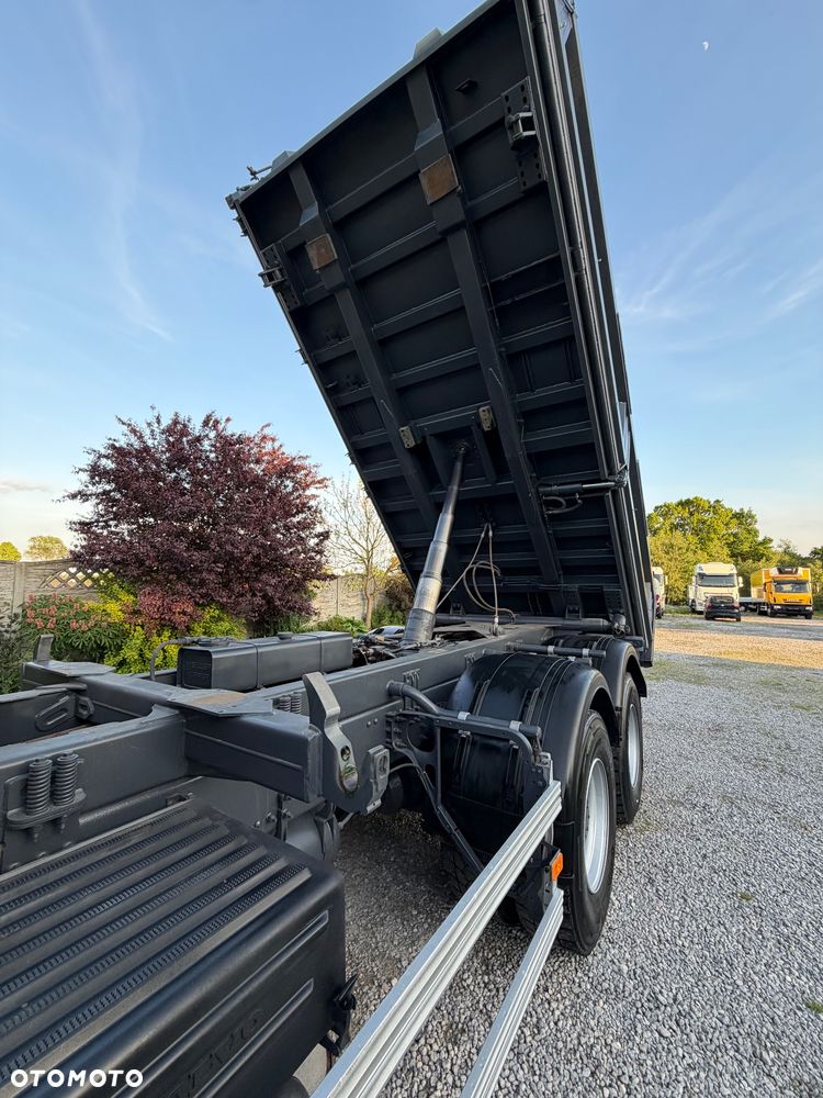 Volvo FMX - 14