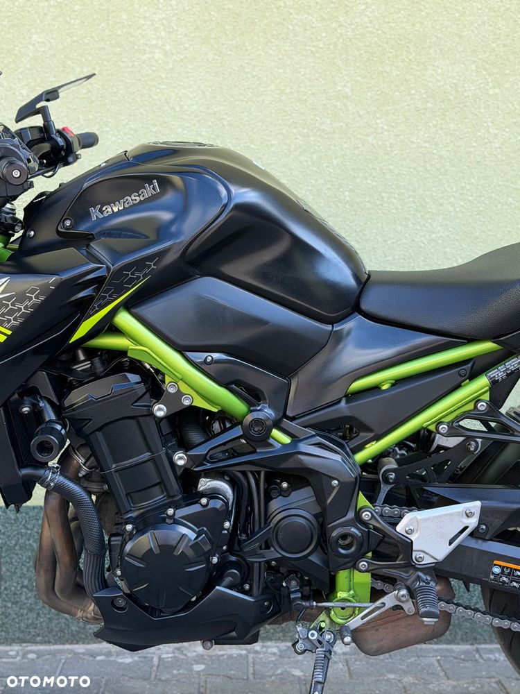 Kawasaki Z 900 - 26