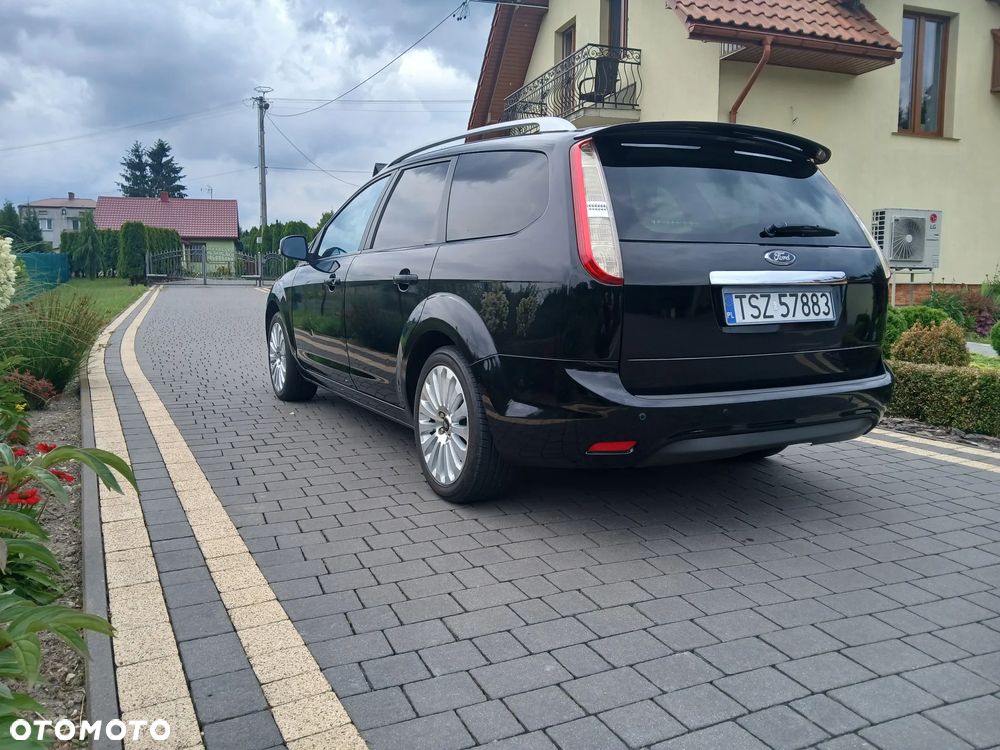 Ford Focus 1.8 FF Gold X - 12