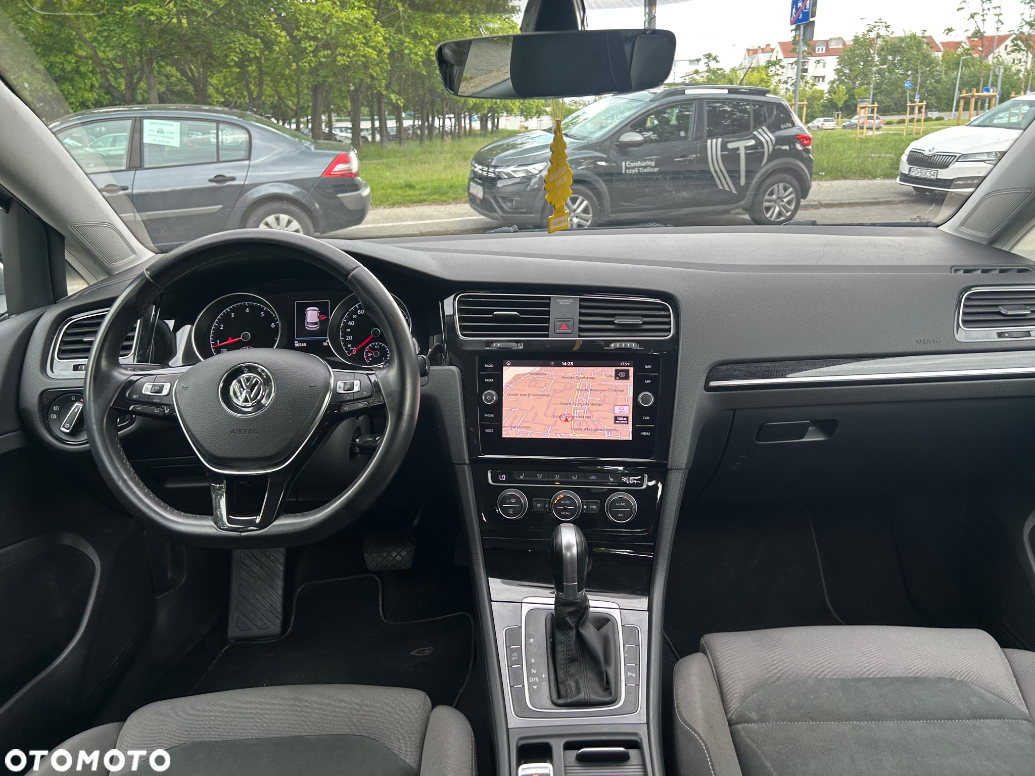 Volkswagen Golf VII 1.5 TSI BMT Evo Highline DSG - 15