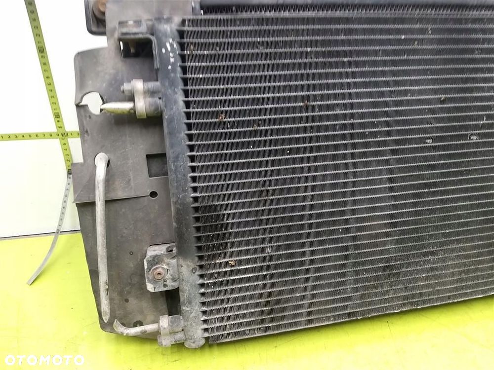 Chłodnice komplet Chrysler Voyager III 2,5 D 95-00 R CENA ZA KOMPLET - 5