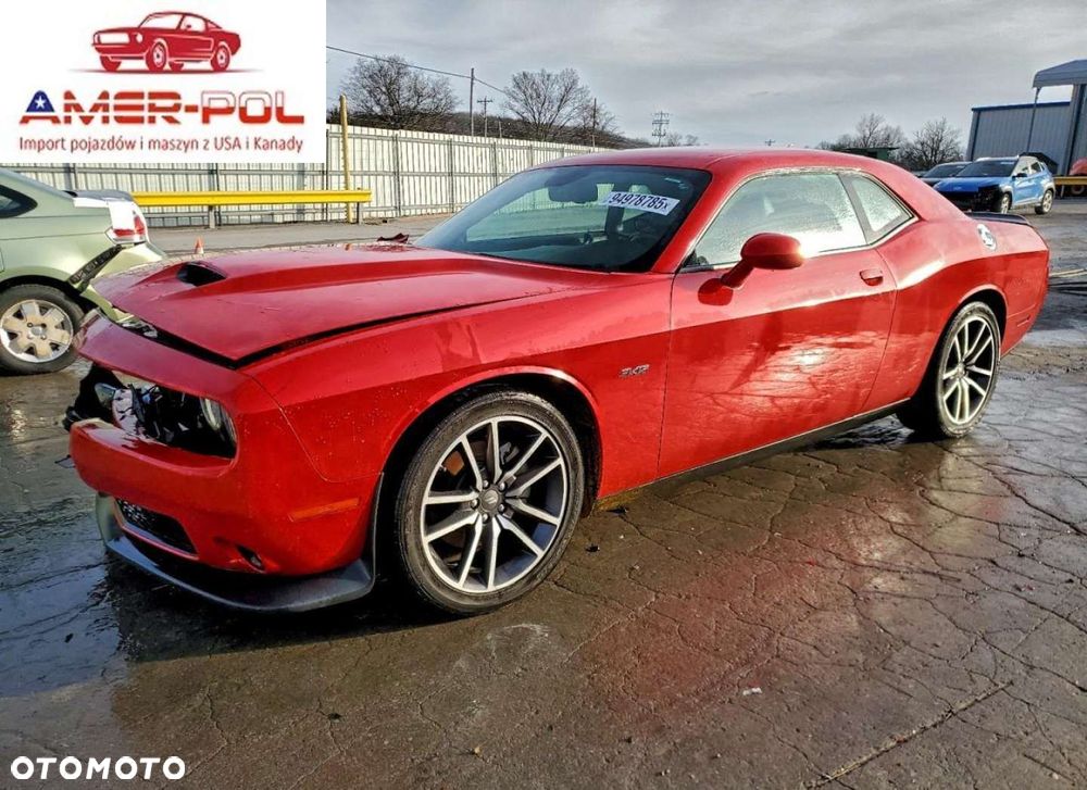 Dodge Challenger - 1