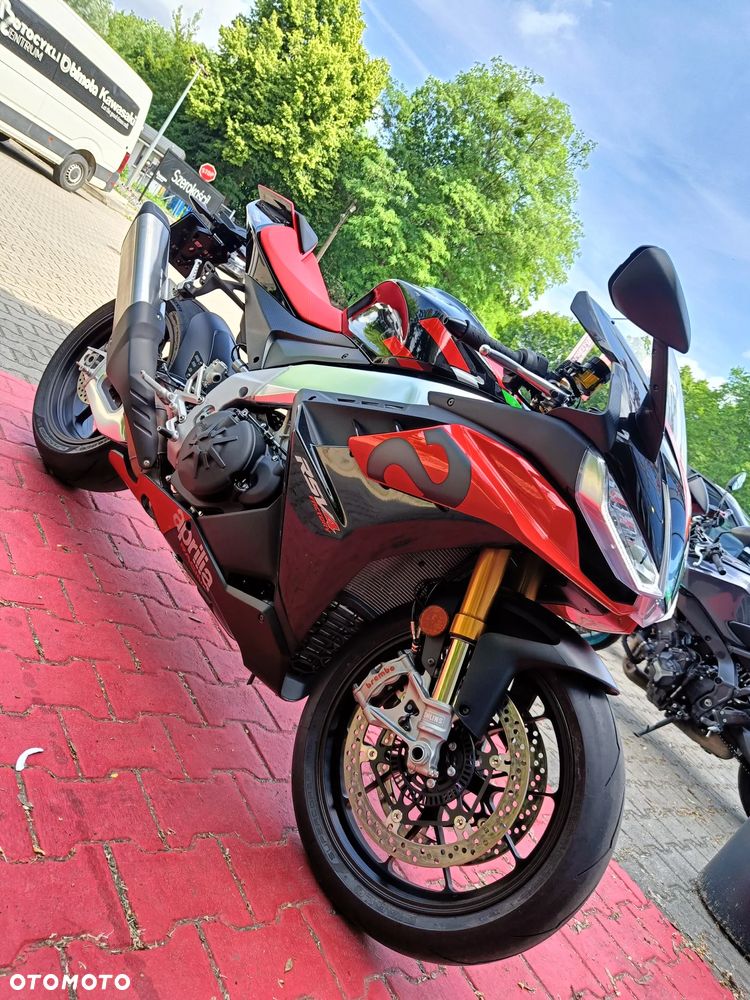Aprilia RSV - 9