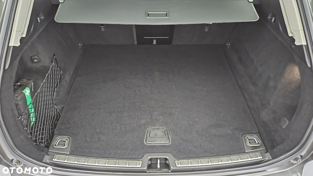 Volvo XC 60 - 24