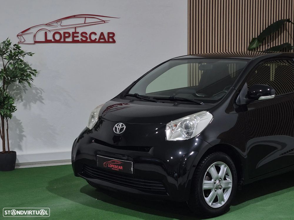 Toyota iQ 1.0 VVT-i - 2