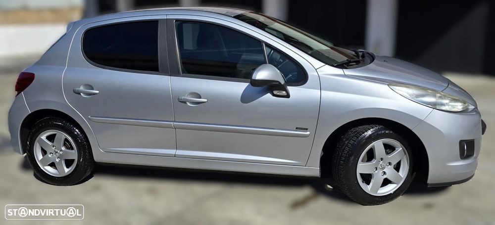 Peugeot 207 1.4 HDi Sport - 22
