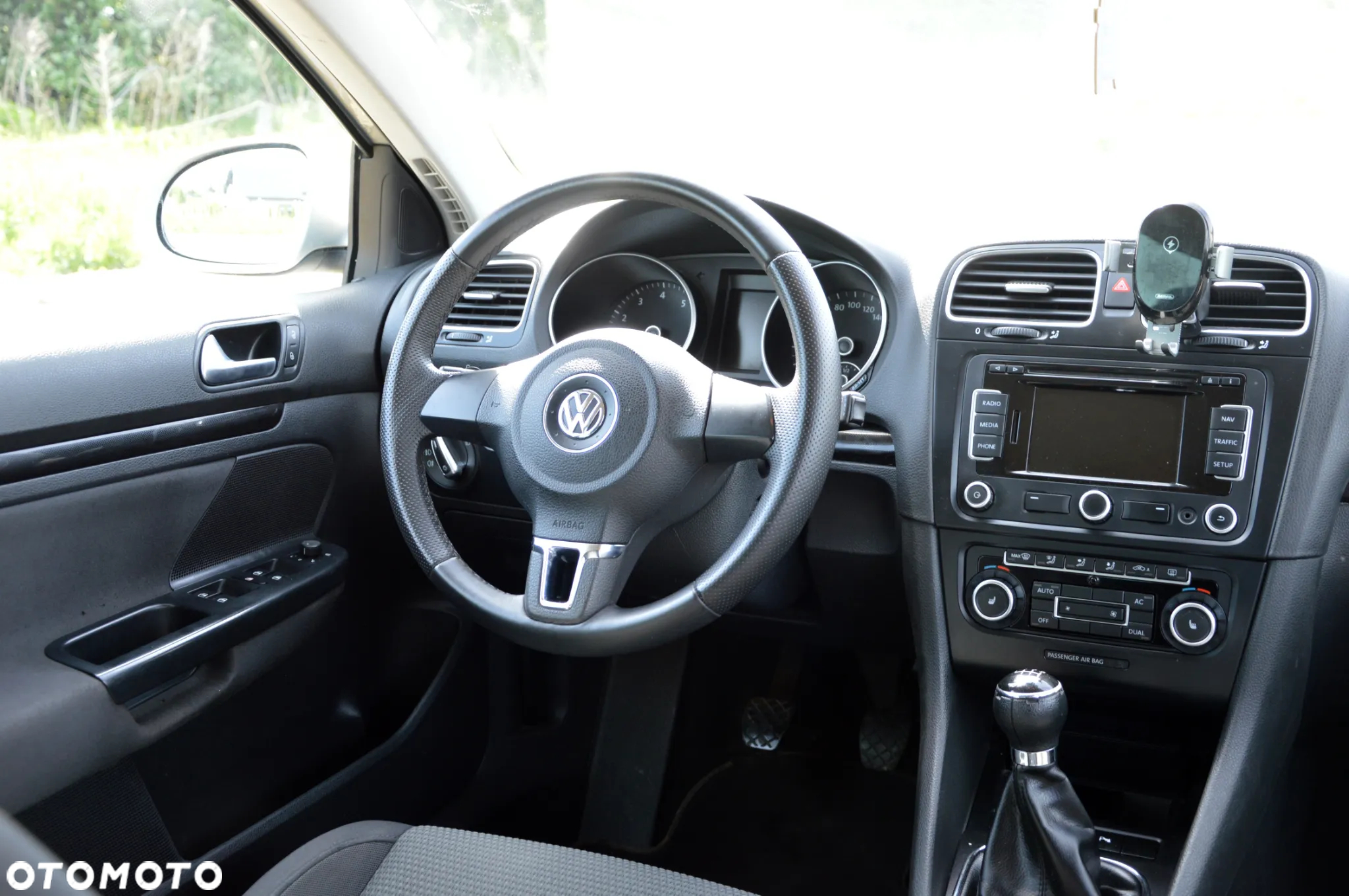 Volkswagen Golf VI 1.4 TSI Comfortline - 23