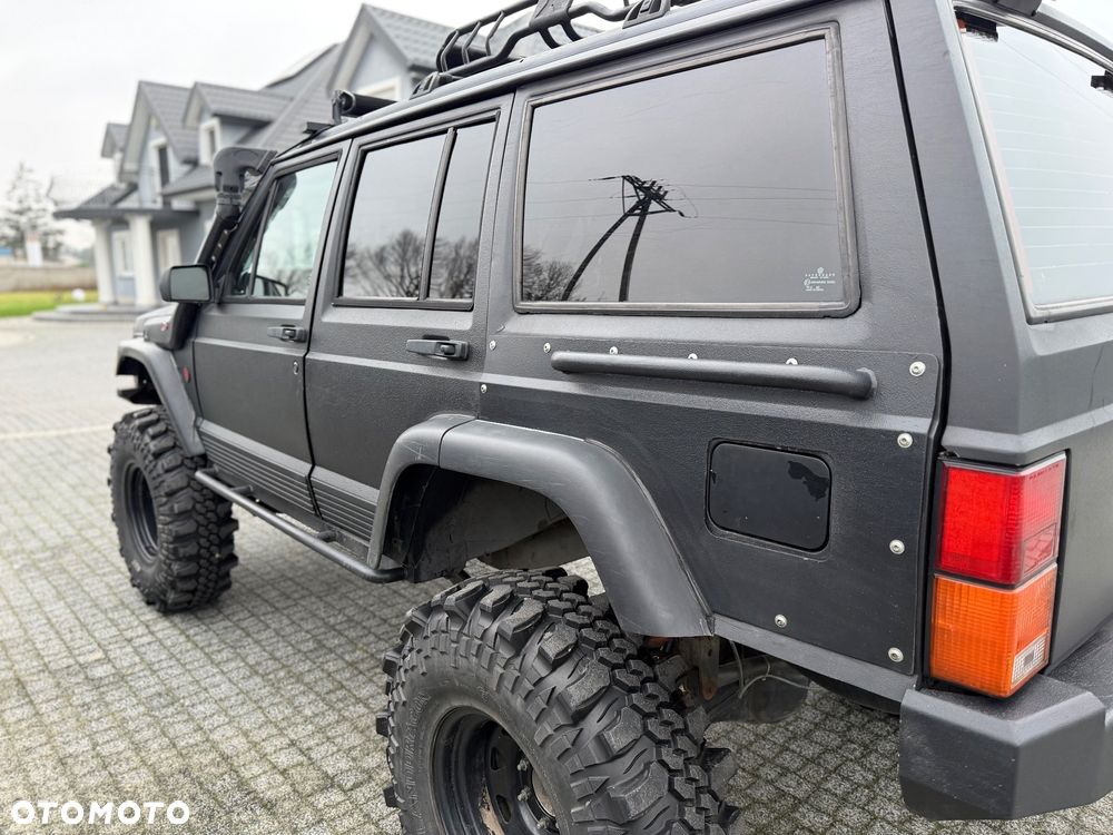 Jeep Cherokee 4.0 Limited - 6