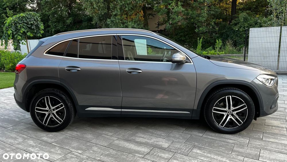 Mercedes-Benz GLA 200 - 17