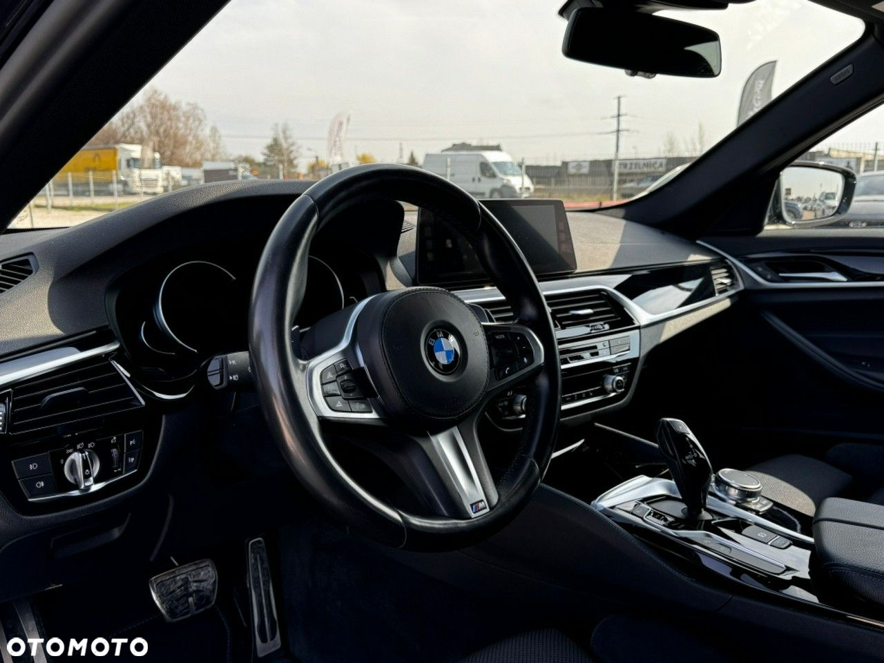 BMW Seria 5 - 10