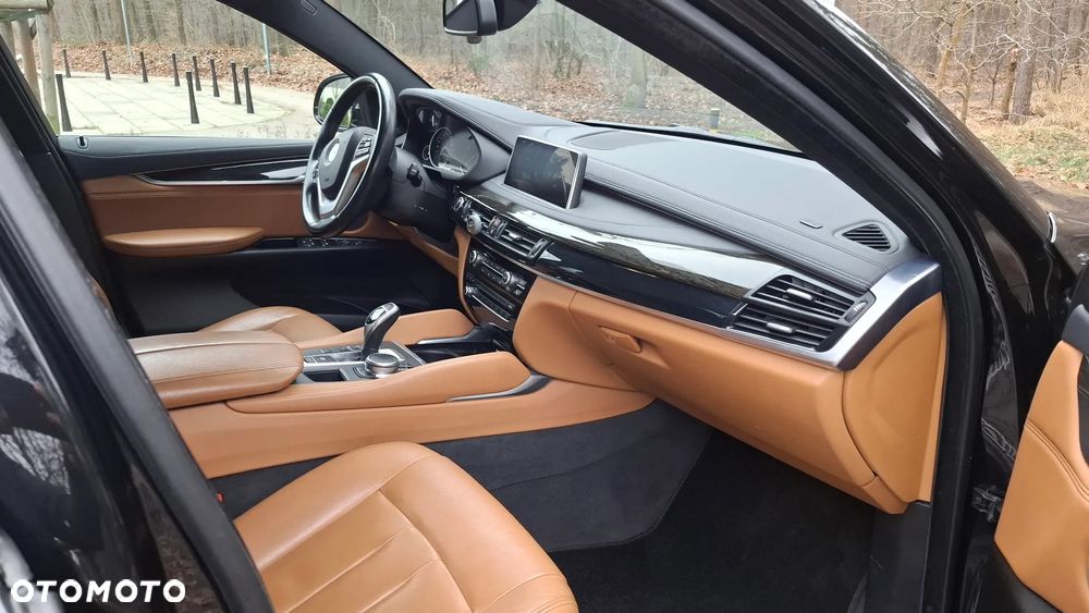 BMW X6 35i xDrive - 10