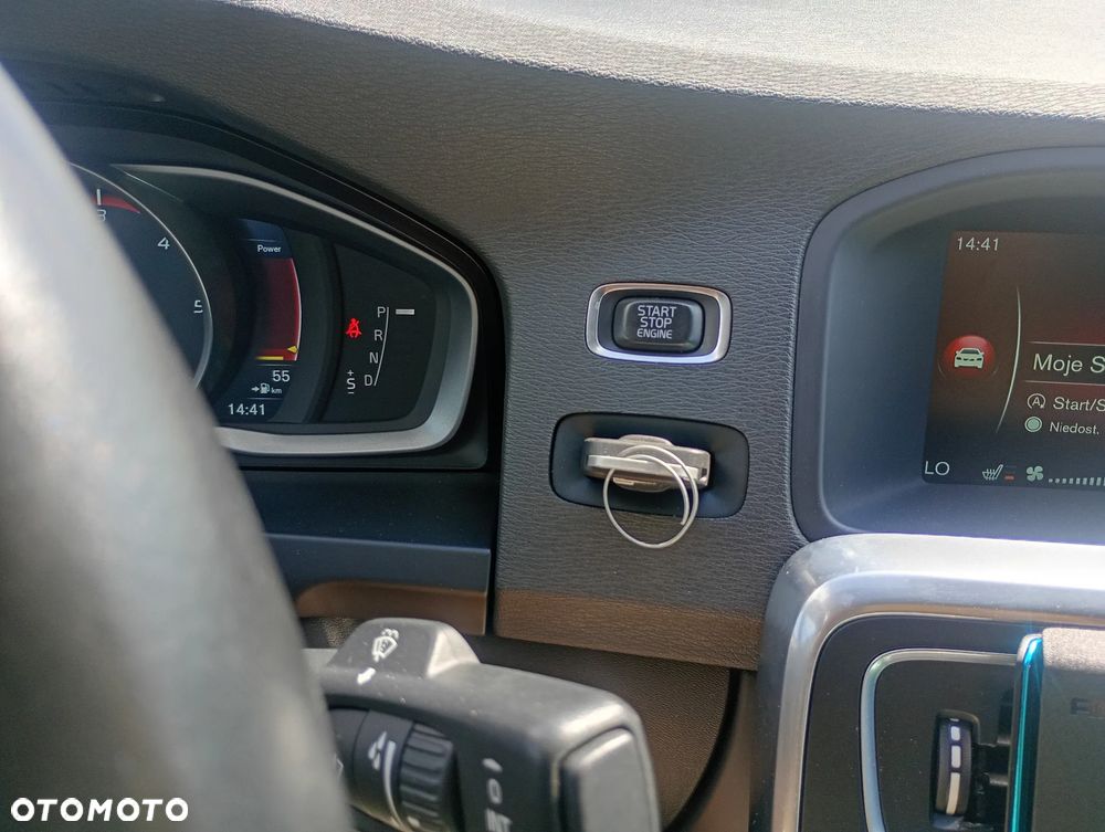 Volvo S60 D3 Geartronic Momentum - 19