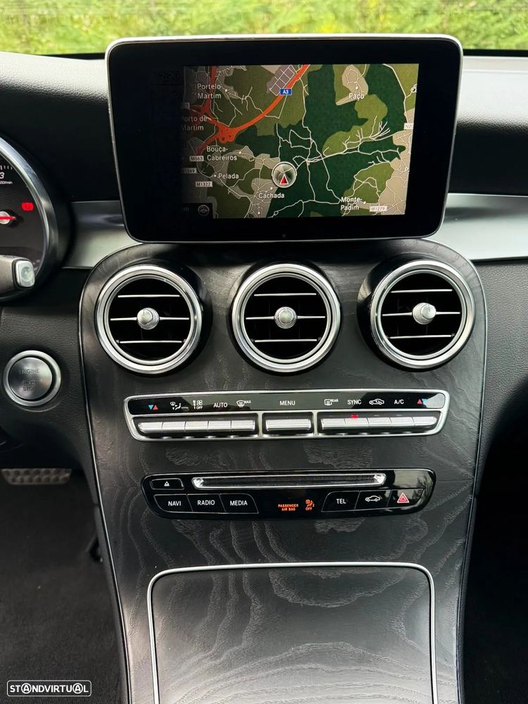 Mercedes-Benz GLC 250 ver-d-coupe-4matic-9g--tronic-amg-line - 26