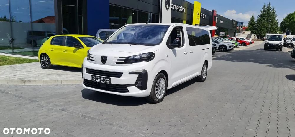 Peugeot Traveller - 2