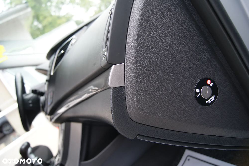 Hyundai i40 Kombi blue 1.7 CRDi Premium - 20