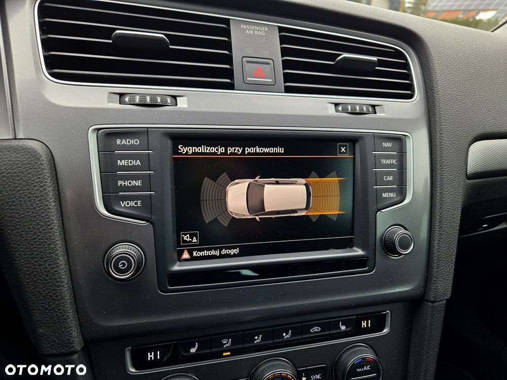 Volkswagen Golf 1.4 TSI (BlueMotion Technology) DSG Comfortline - 17