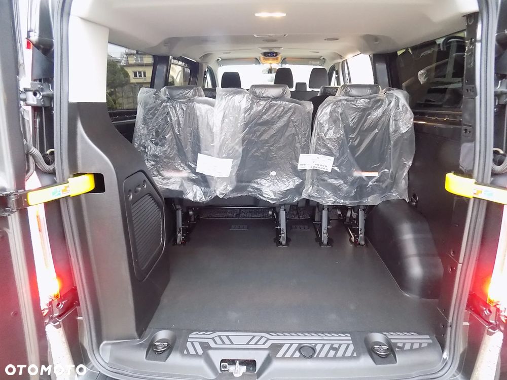 Ford Transit Custom Kombi-Van 320 L2H1 Trend - 12