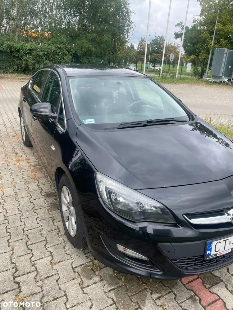 Opel Astra 1.4 T EU6 - 2