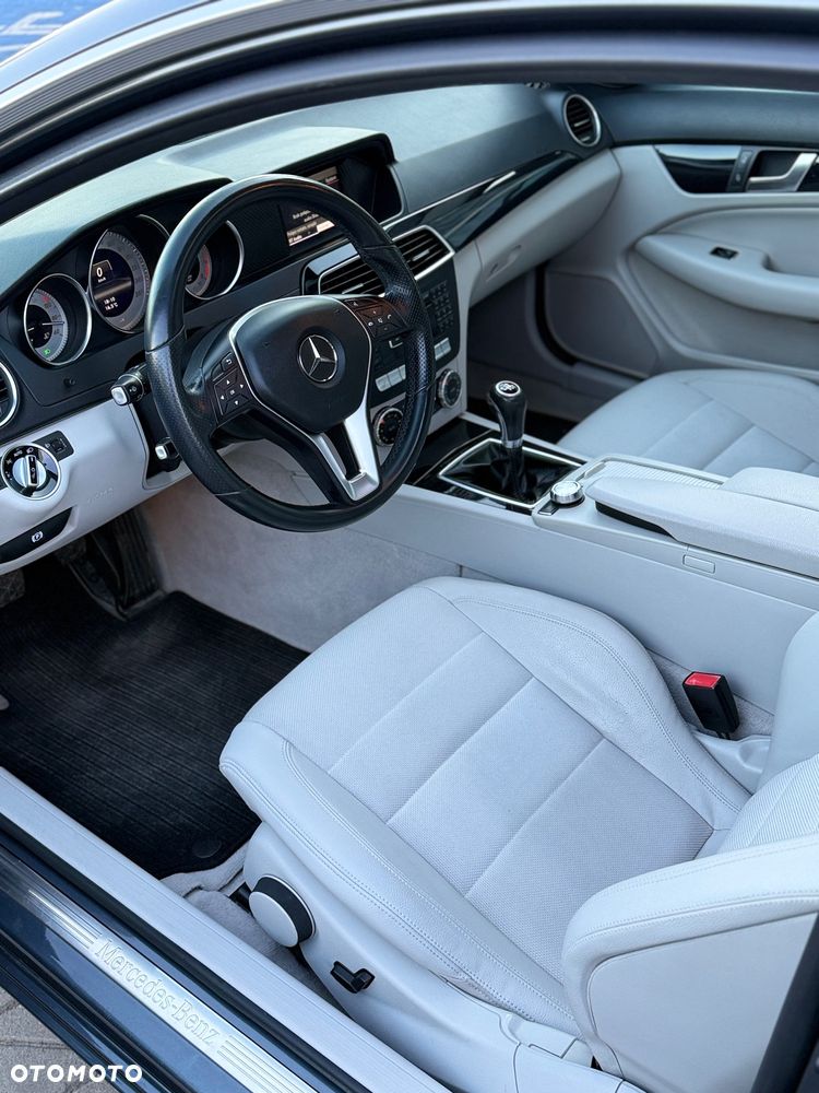Mercedes-Benz Klasa C - 8