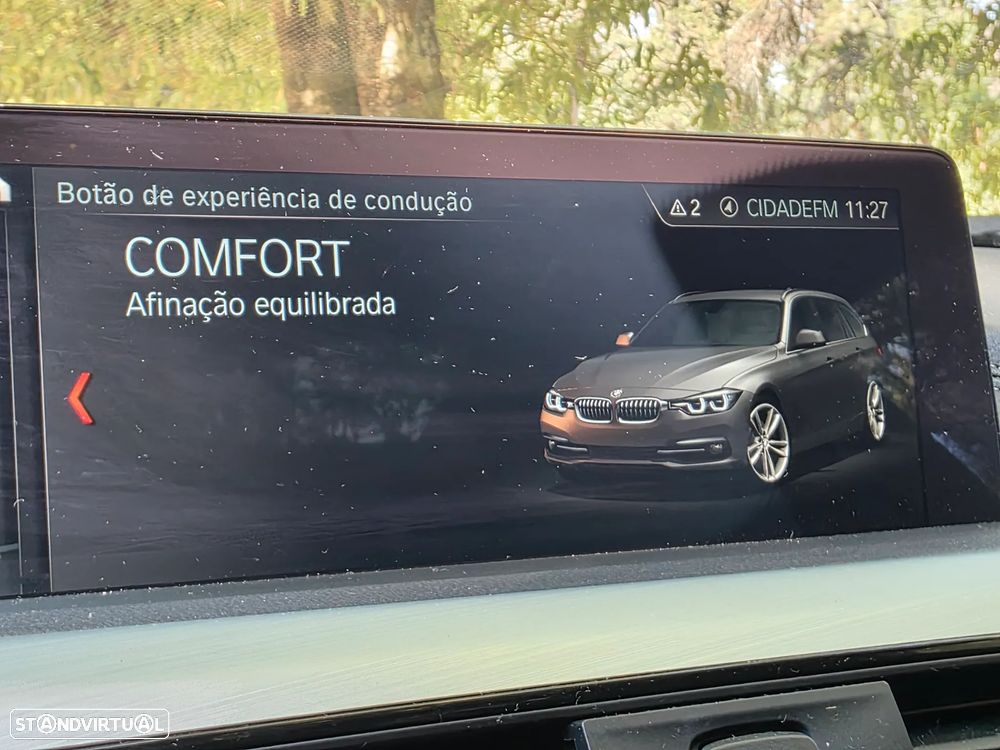BMW 318 i Pack M Auto - 34