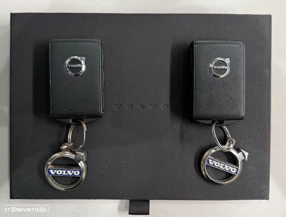 Volvo V60 D3 Momentum Pro - 44