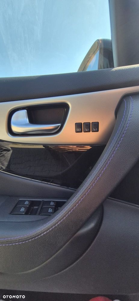 Infiniti Q70 3.0d S Premium - 20