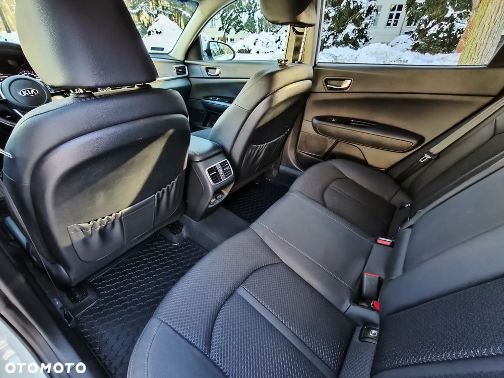 Kia Optima 1.6 T-GDI L DCT - 11