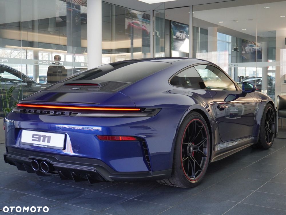 Porsche 911 GT3 Touring PDK - 16