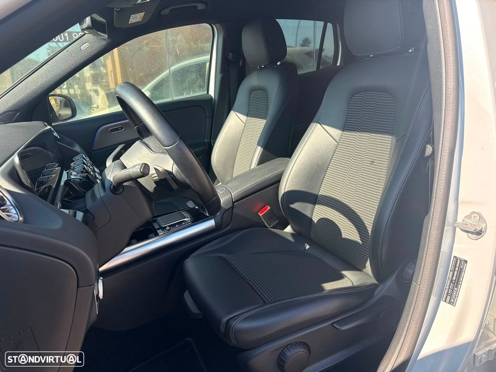 Mercedes-Benz GLA 250 - 15