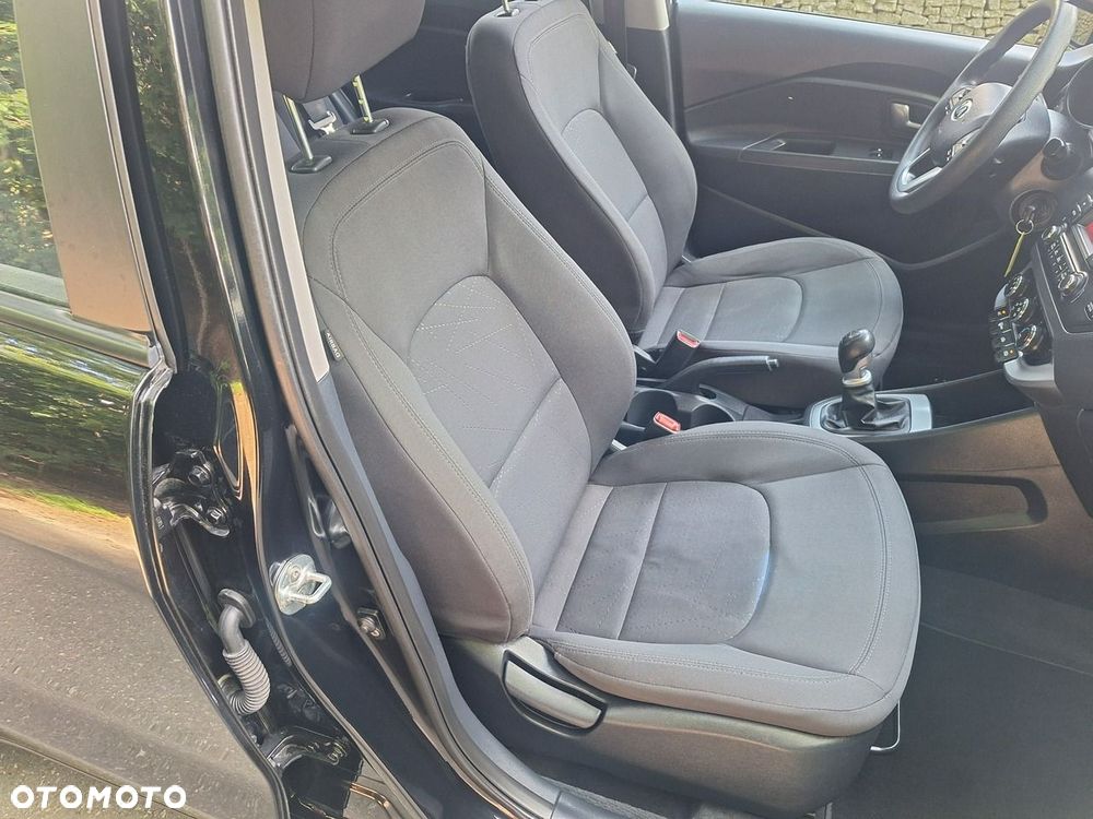 Kia Rio 1.4 Edition 7 - 17
