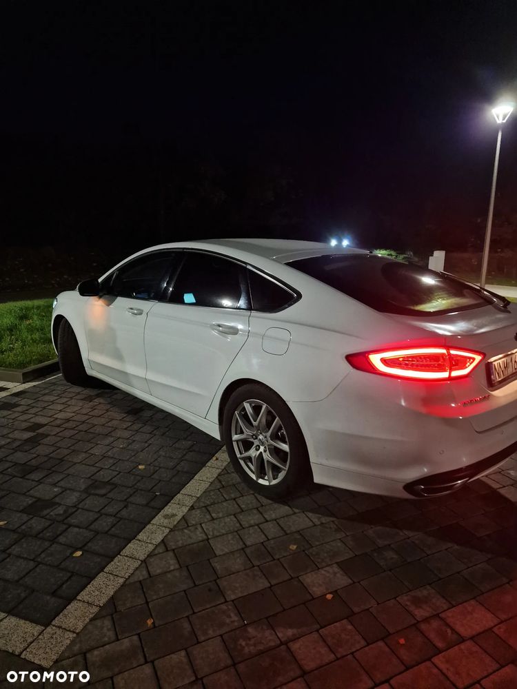 Ford Mondeo 2.0 TDCi Titanium PowerShift - 3