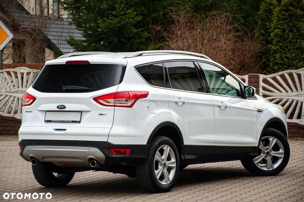 Ford Kuga 1.5 EcoBoost 4WD Titanium Plus - 6