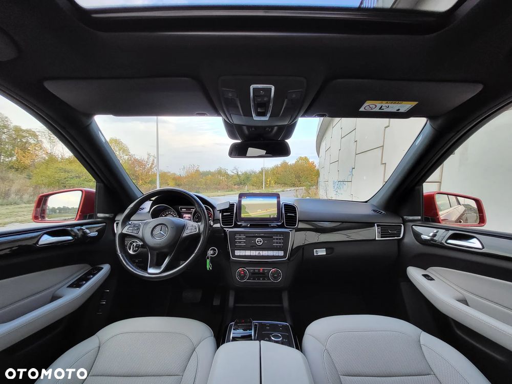 Mercedes-Benz GLE 350 d 4Matic 9G-TRONIC AMG Line - 19
