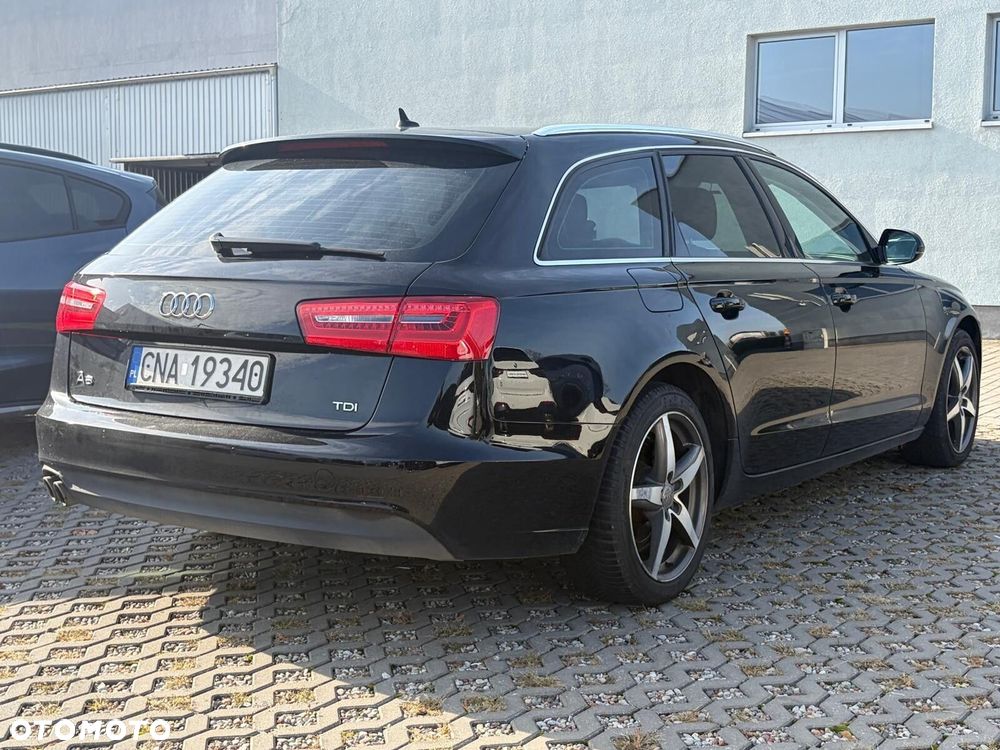 Audi A6 Avant 2012 photo 2
