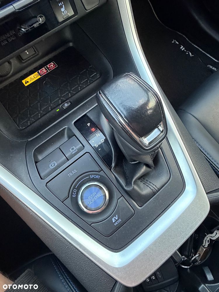 Toyota RAV4 2.5 Hybrid Selection 4x4 - 32