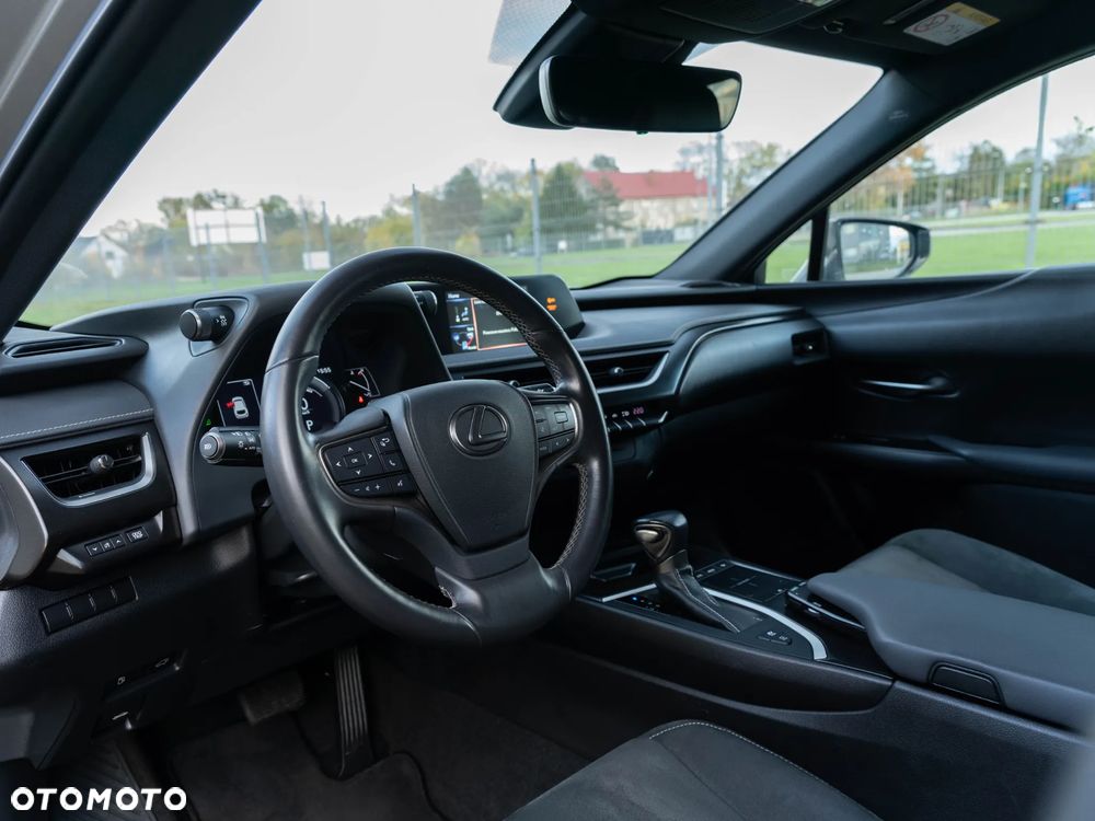 Lexus UX ver-250h-gpf-prestige-2wd - 17