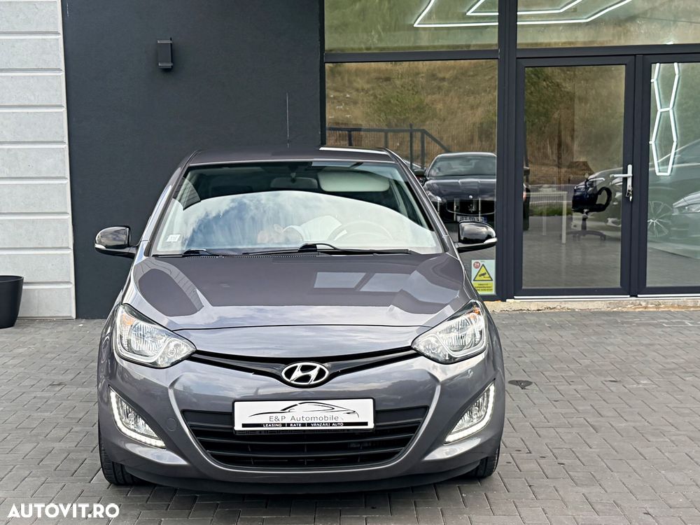 Hyundai i20 1.1 CRDi - 10