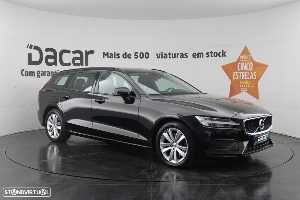 Volvo V60 2.0 B4 Momentum Core Geartronic - 2