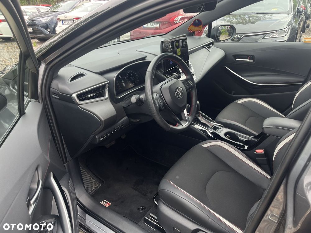 Toyota Corolla 1.8 Hybrid GR Sport - 9