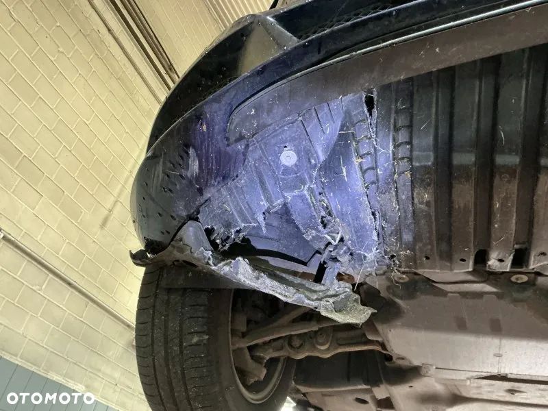 Mercedes-Benz Klasa C 220 (BlueTEC) d Exclusive - 22